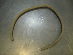 01 Subaru LEGACY Rear LH Upper Door Seal  R17222