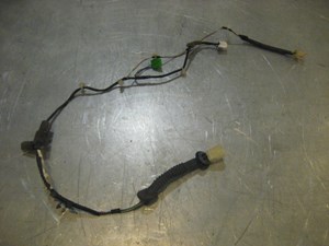 01 Subaru LEGACY Rear RH Door Wiring Harness 81822AE205 R17291