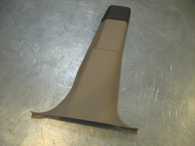 01 Subaru LEGACY RH Lower B Pillar Trim Panel 94042AE02A R17297