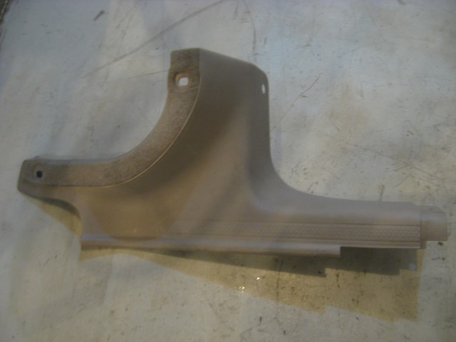 96 Volkswagen JETTA Rear RH Door Sill Plate 1H4 853 372 R11129