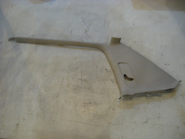 96 Volkswagen JETTA Rear RH C Pillar Trim  R11133