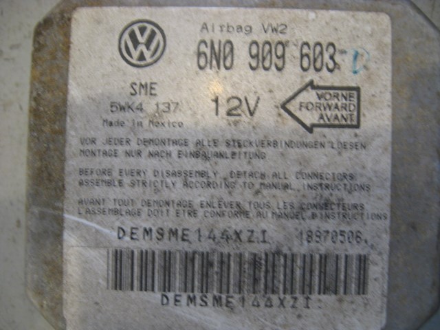 1996 Volkswagen JETTA Air Bag Set Steering Wheel & Dash Bags  R11165