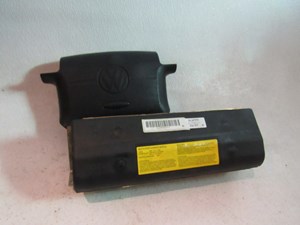 1996 Volkswagen JETTA Air Bag Set Steering Wheel & Dash Bags  R11165