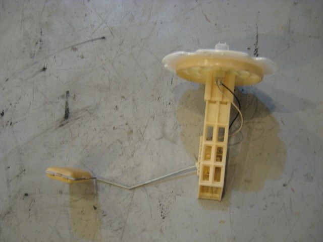 05 Infiniti G35 Fuel Level Sensor  R11175