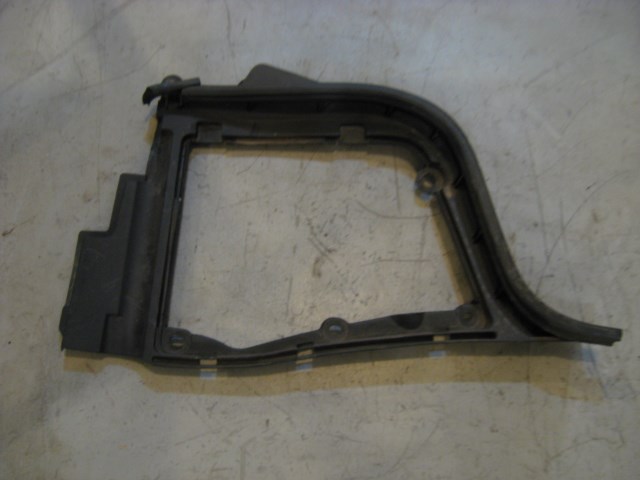 08 Infiniti G37 Brake Fluid Trim Surround  R11343