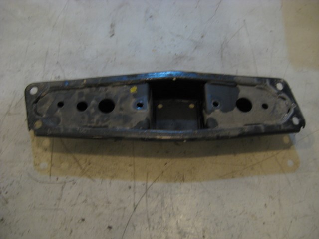 08 Infiniti G37 Auto Transmission Bracket  R11469