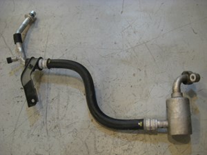 03 Infiniti G35 AC Hose  R11570