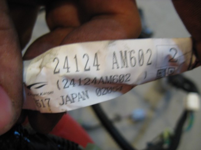 03 Infiniti G35 Front RH Passenger Door Harness  R11588