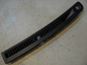 03 Infiniti G35 LH Driver Upper Dash Vent  R11599