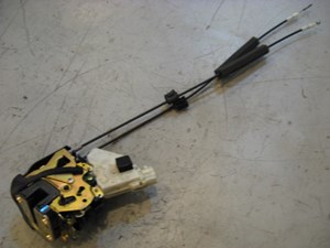 03 Infiniti G35 Rear LH Door Lock Actuator  R11637