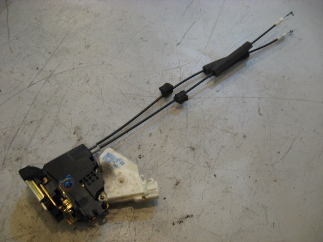 03 Infiniti G35 Rear RH Door Lock Actuator  R11642