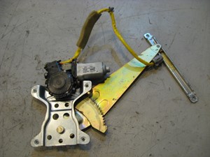 03 Infiniti G35 Rear LH Window Motor  R11655