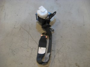 03 Infiniti G35 Rear LH Seat Belt  R11665