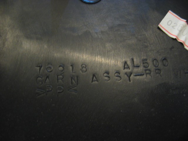 03 Infiniti G35 Rear LH Seat Finish Trim 76918 Al500 R11670