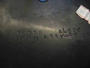 03 Infiniti G35 Rear LH Seat Finish Trim 76918 Al500 R11670