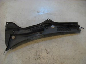 03 Infiniti G35 LH Driver Cowl Vent Panel  R11683
