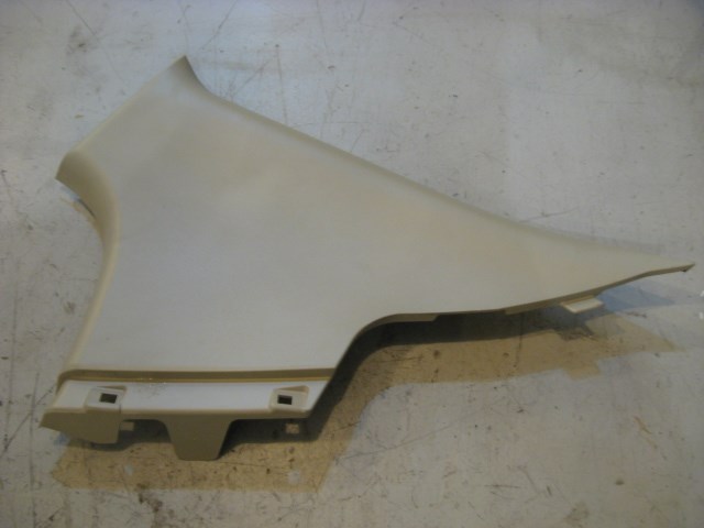 03 Infiniti G35 Rear RH C Pillar Trim 76934 AL500 R11714