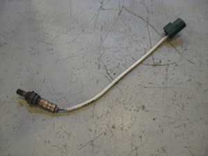 03 Infiniti G35 LH Driver Cat O2 Sensor  R11845