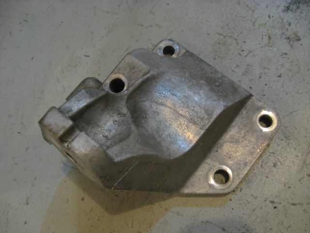 03 Infiniti G35 LH Driver Engine Bracket  R11891