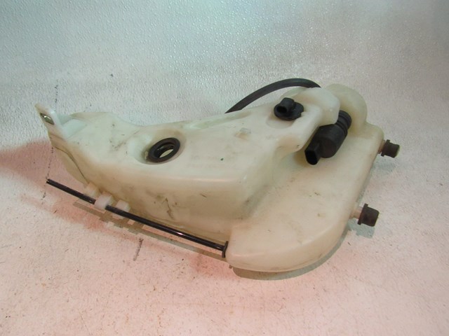 1999 Porsche Boxster Windshield Washer Reservoir Tank OEM R11935