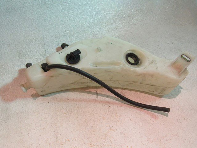 1999 Porsche Boxster Windshield Washer Reservoir Tank OEM R11935