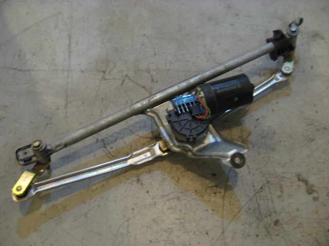 99 Porsche BOXSTER Windshield Wiper Motor Assy  R11951