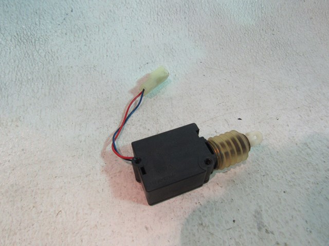 98 99 Porsche BOXSTER Spoiler Release Actuator 996.624.117.00 R12003