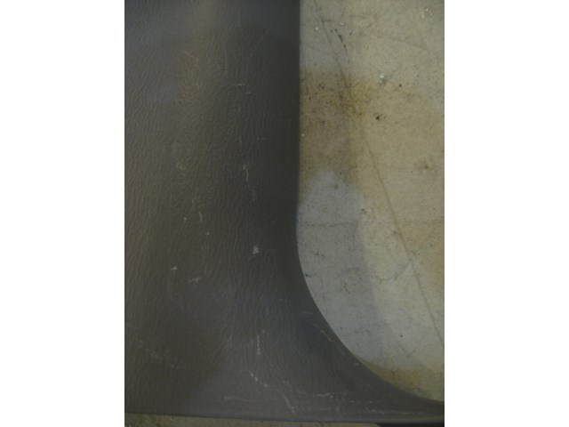 00 Subaru LEGACY RH Lower B Pillar Trim Panel 94042AE02A R12052