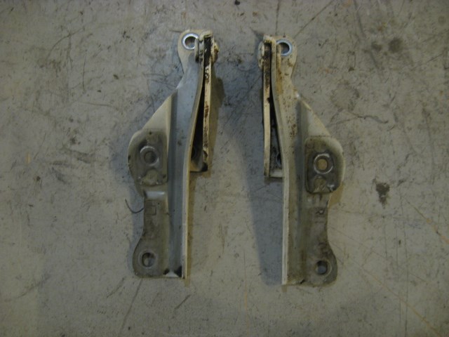 00 Subaru LEGACY Hood Hinge Set  R12091