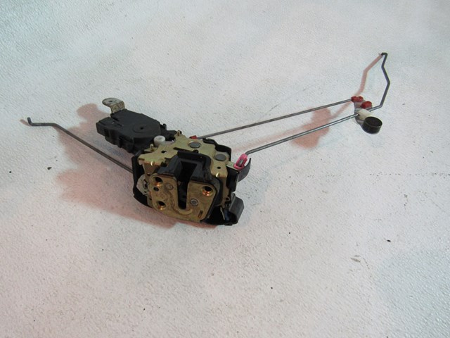 00 Subaru LEGACY Front RH Door Lock Actuator  R12125