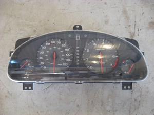 00 Subaru LEGACY Instrument Cluster Assy 141K  R12163