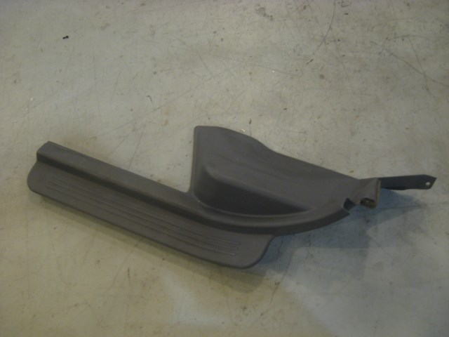 00 Subaru LEGACY Rear LH Door Sill Plate  R12188