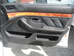 2000 BMW 528i Front RH Door Panel