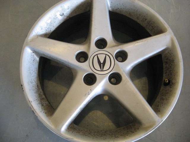 04 RSX 16 x 6 1/2 5 Spoke Alloy Wheel Set