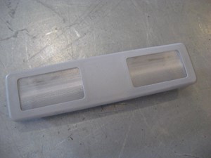 2000 BMW 528i RH Upper Headliner Lamp