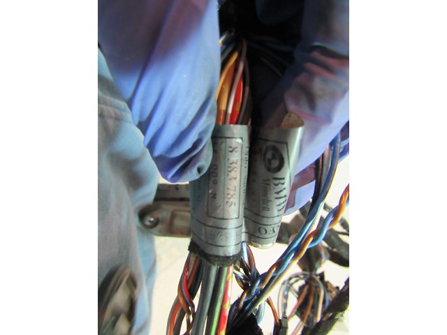 2000 BMW 528i Front RH Door Harness 8 383 785