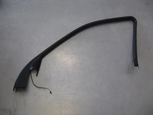 2000 BMW 528i Front RH Upper Door Trim