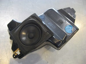 2000 BMW 528i Rear LH Door Speaker