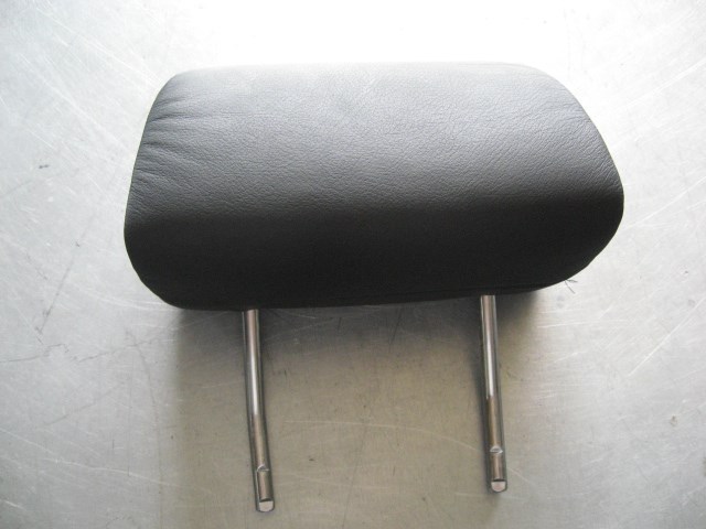 2000 BMW 528i Rear RH Headrest