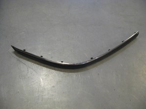 2000 BMW Front RH Bumper Corner Trim