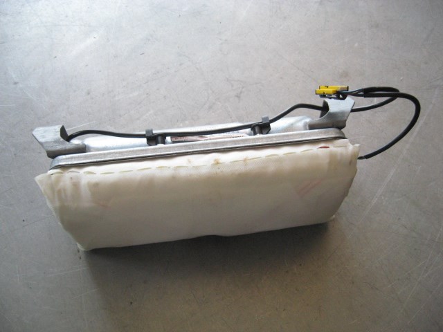 2000 BMW 528i RH Passenger Dash Air Bag