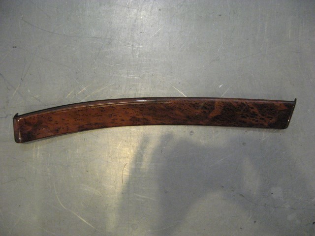 2000 BMW 528i Front RH Dash Trim Passanger wood grain