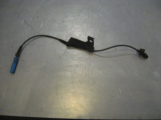 2000 BMW 528i Front RH Abs Wheel Speed Sensor
