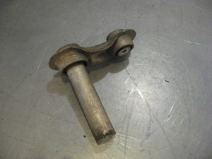 2000 BMW 528i LH Rear Suspension Brace Spacer