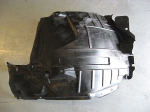 2006 Nissan 350z Front LH Driver Rear Portion Fender Liner
