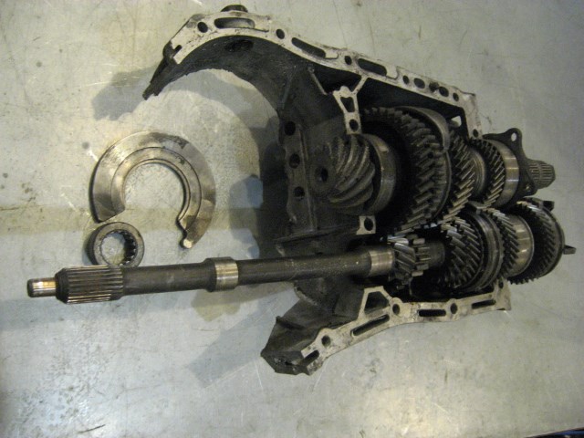 2002 Subaru Impreza Manual Transmission Internals As Is