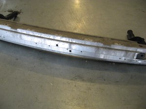 2000 BMW 528i Rear Bumper Reinforcement With Shock Absorbers