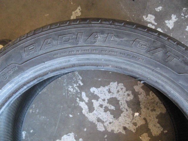 Ultra HPR Radial G/T 235/45R17