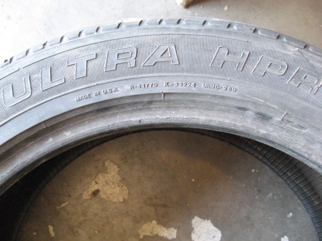 Ultra HPR Radial G/T 235/45R17