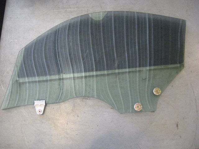 2003 Nissan 350z RH Door Glass